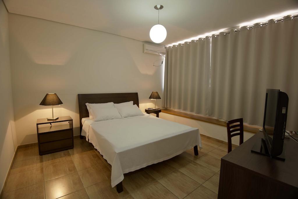Grand Enio Hotel E Cantina Varginha  Rum bild